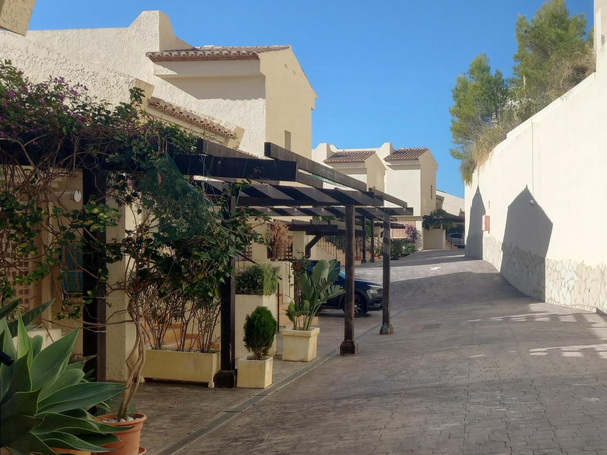 Townhouse Los Olivos M Альтеа Экстерьер фото